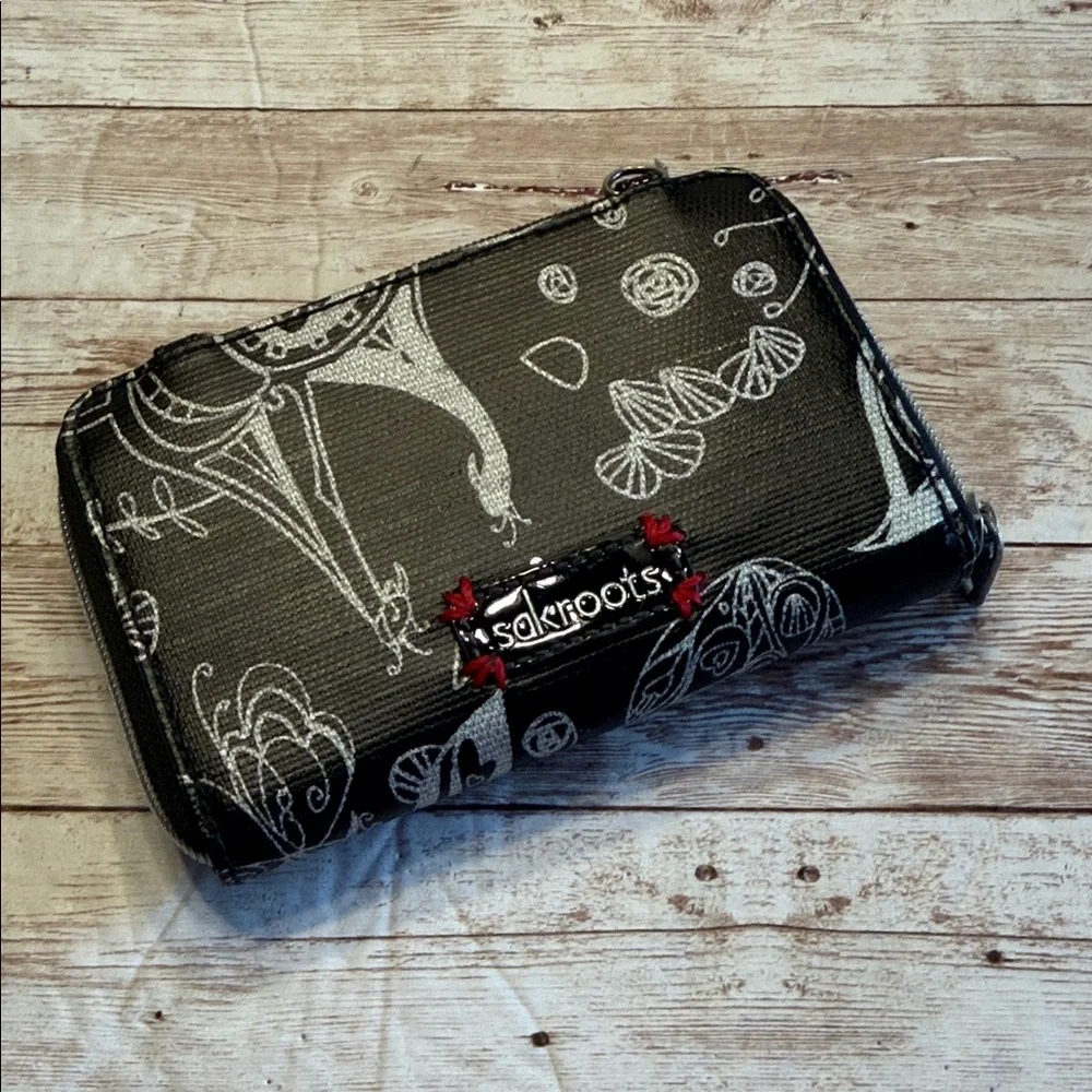 Sakroots Black and silver Patterned wallet clutch wristlet crossbody